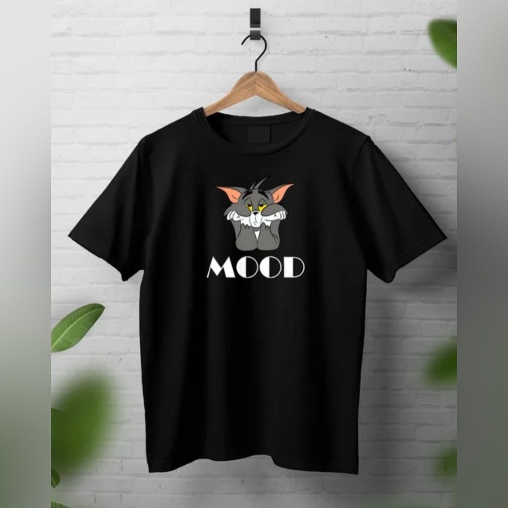 Women’s oversized Black Graphic T-Shirt - Picture 2 of 8